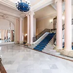 Luxury Apartment In - Negresco Residence -